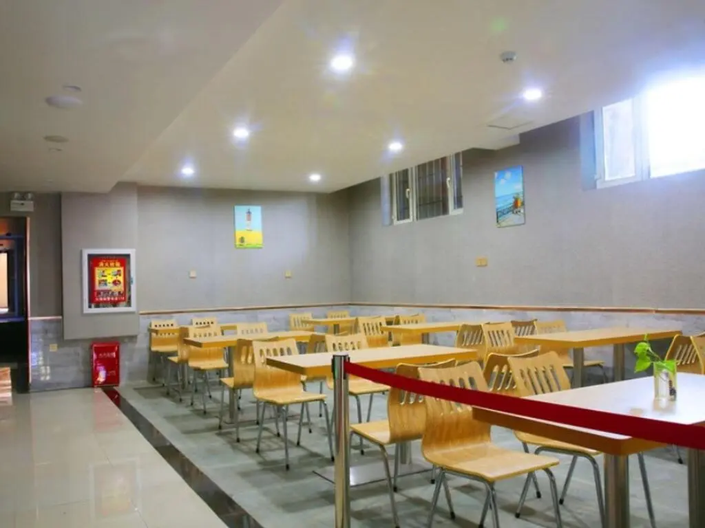 Урумчи: GreenTree Alliance Hotel Urumqi Airport Branch