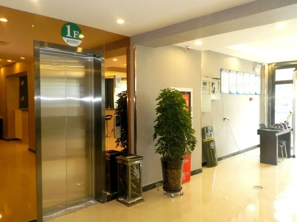 Урумчи: GreenTree Alliance Hotel Urumqi Airport Branch