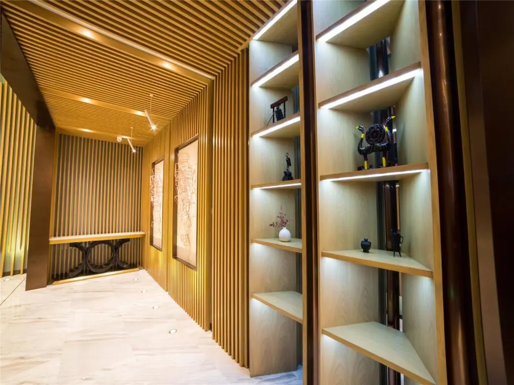 Ухань: Jinjiang Metropolo Hotel Wuhan Guanggu Avenue