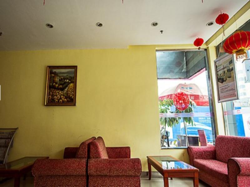 Чэнду: Hanting Premium Hotel Chengdu Yushuang Road Metro Station