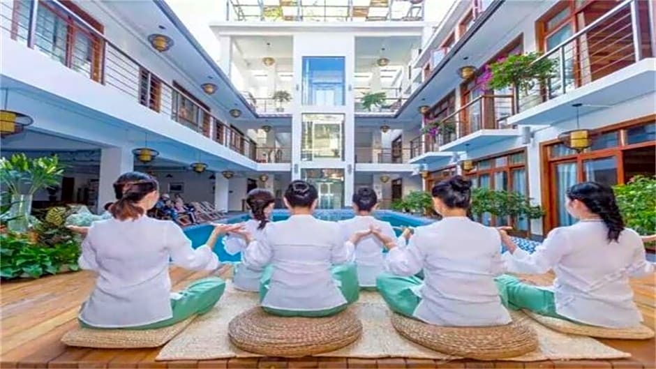 Чжанцзяцзе: Maosao Family Hotel