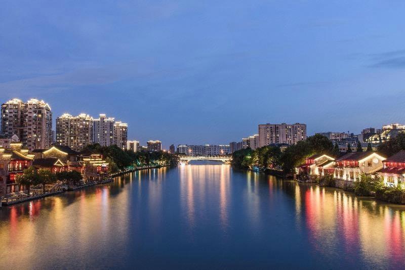 Ханчжоу: 7Days Premium Hangzhou West Lake Cultural Square Subway Station