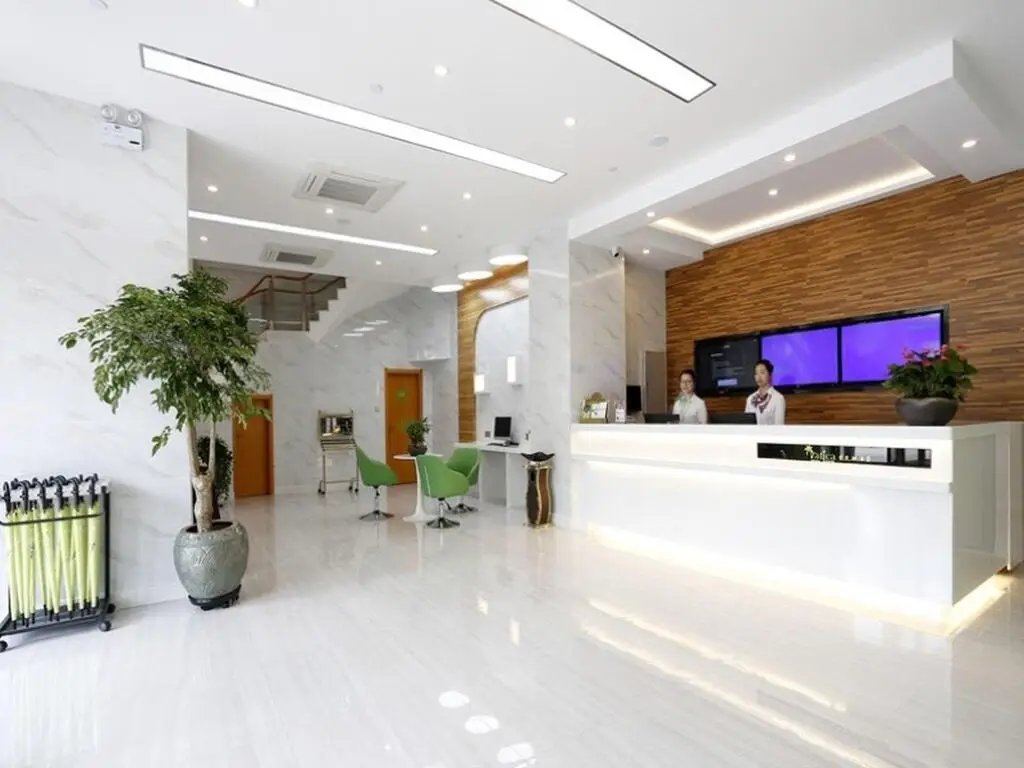 Хэфэй: Vatica Hefei Silihe Road Wenyi Bainian Street Hotel