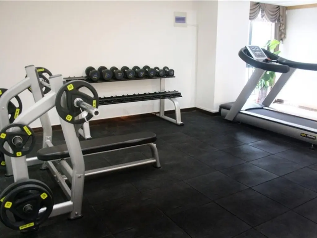 Бочжоу: GreenTree Inn Bozhou Mengcheng County Red Star Macalline Business Hotel