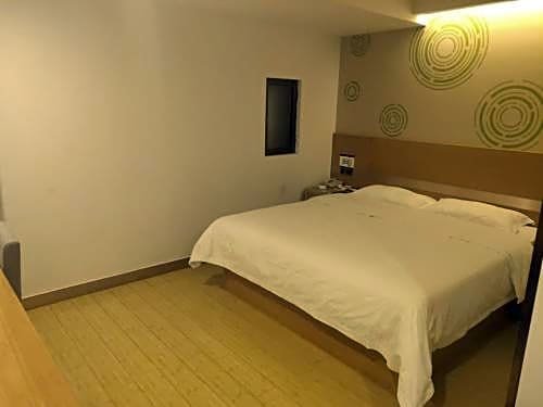 Ордос: GreenTree Inn Ordos Kangbashi District Ulan Mulun Street Branch