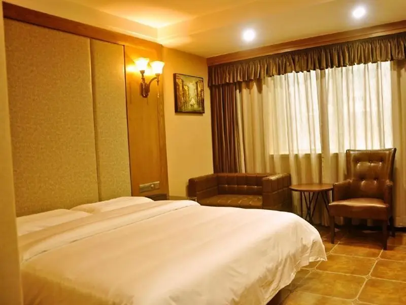 Шэньчжэнь: Lincoln Carnival Hotel
