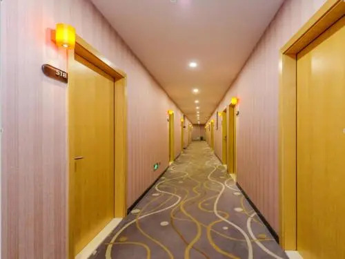 Чунцин: 7Days Premium Chongqing Jiefangbei Commercial Street Branch