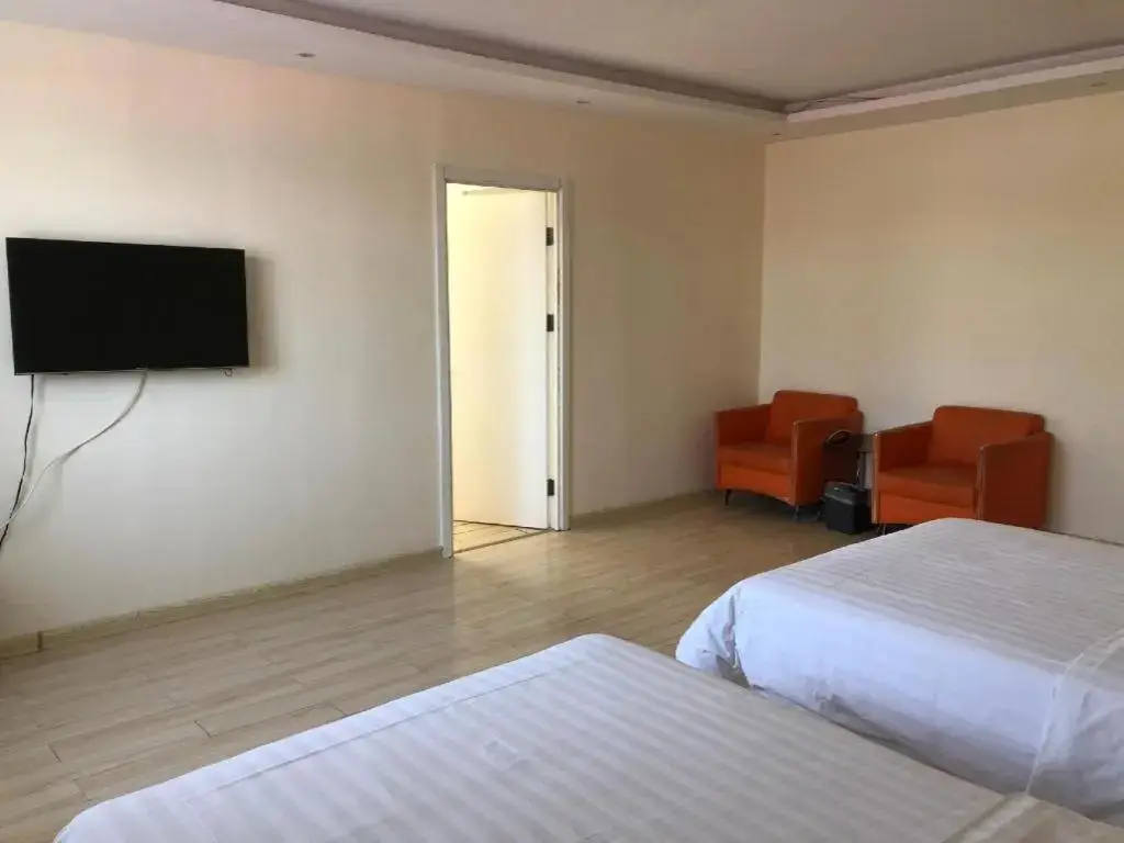 Тяньцзинь: 7Days Inn Tianjin Jixian Gulou dule Temple