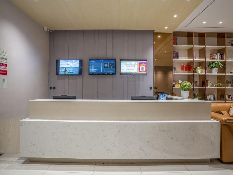 Дали: GreenTree Alliance Hotel Dali Erhai Olympic Centre
