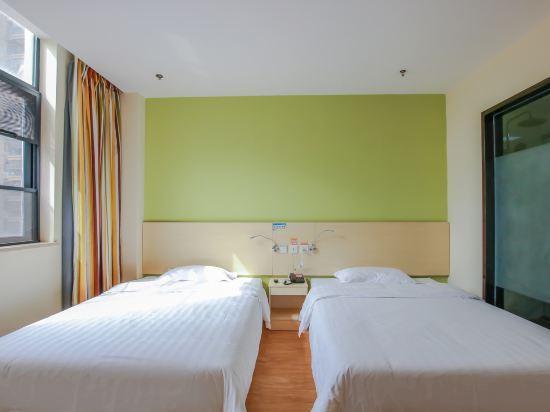Ухань: 7Days Inn Wuhan Jiangxia District Shiji Square Branch