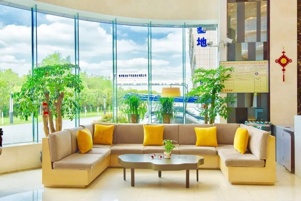 Гуйян: IU Hotels·Guiyang North Station Century City Exhibition Center