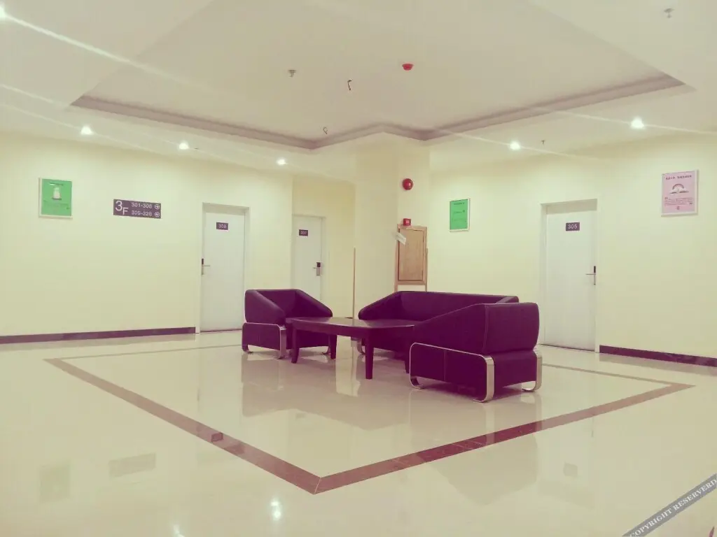 Фошань: 7 Days Inn Foshan Pingzhou Jade Street Branch