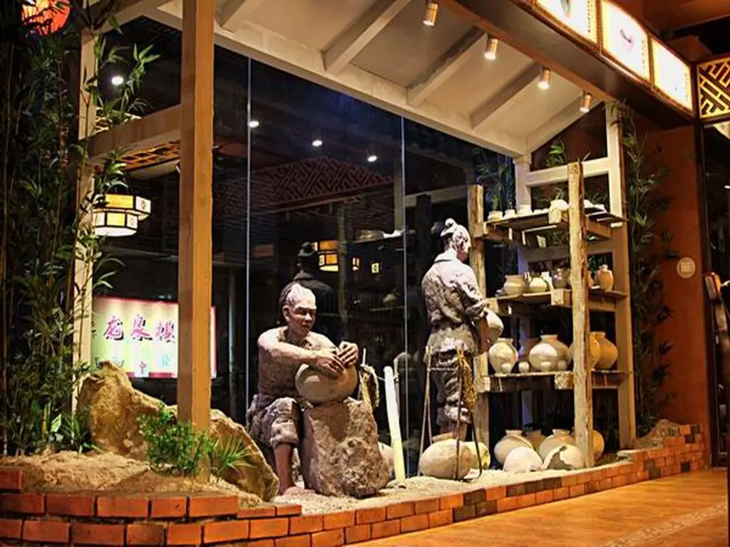 Чжуншань: Zhongshan Guzhen Long Quan Hotel
