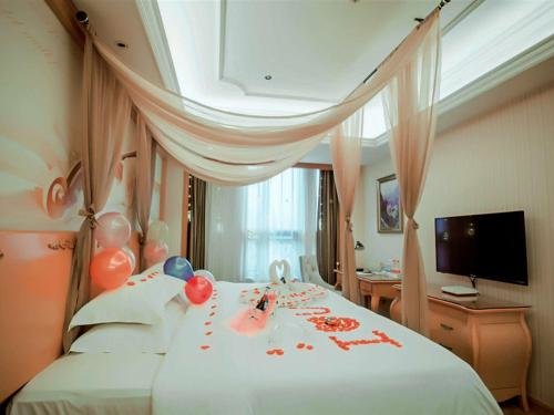 Юнъян: Vienna International Hotel Guizhou Weng'an Qi Long Fun Moore City Branch