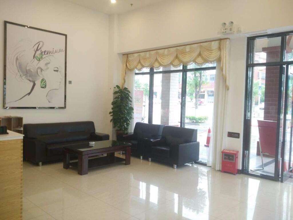 Мейчжу: 7Days Premium Meizhou Fengshun
