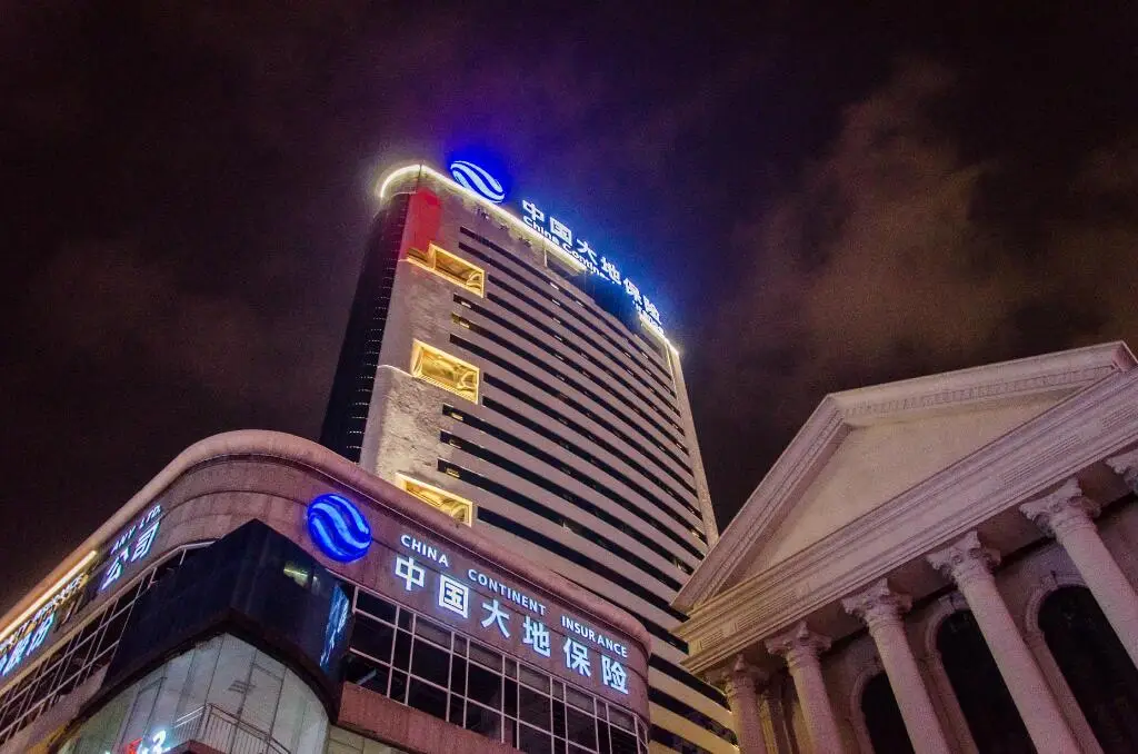 Kunming Ha Te Da Zhen Plaza Hotel — фото 1