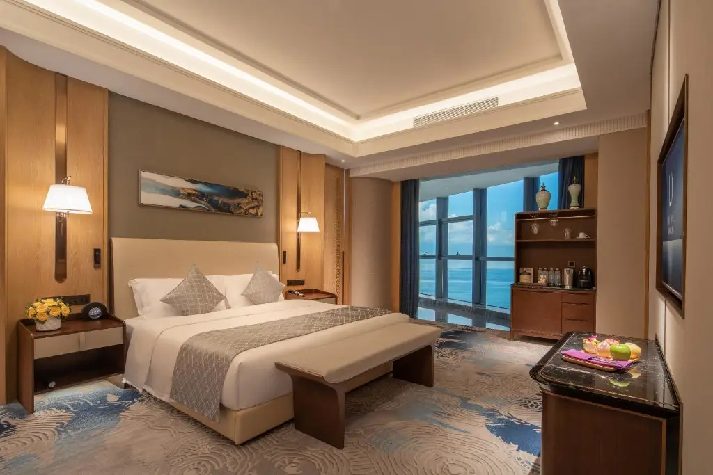 Дали: Dali Hotel