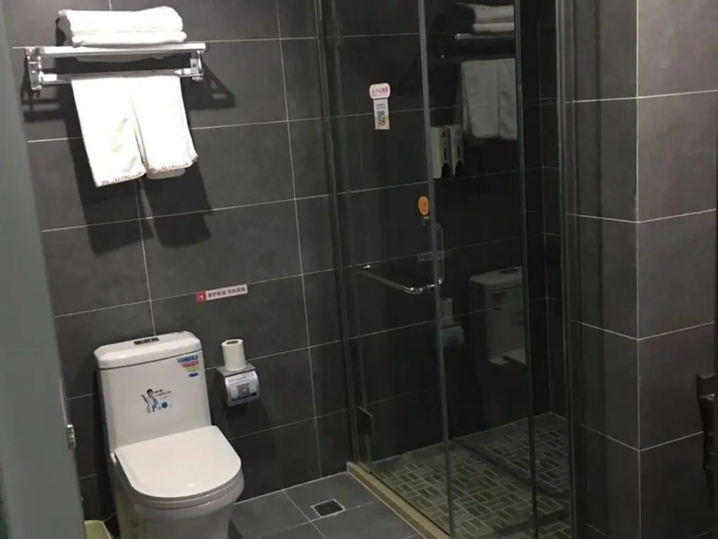 Сюйчжоу: GreenTree Inn Xuzhou Yunlong District Lvdi Business City Shell Hotel