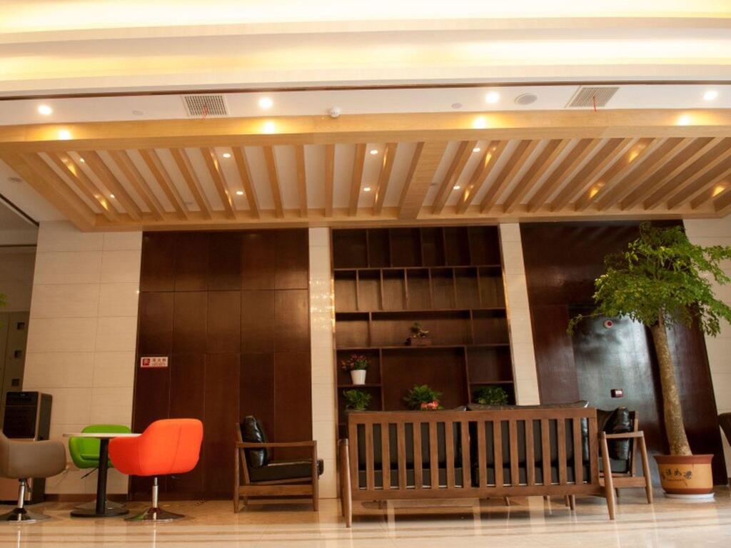 GreenTree Inn Jiaxing Haiyan County Passenger Depot Branch — фото 1