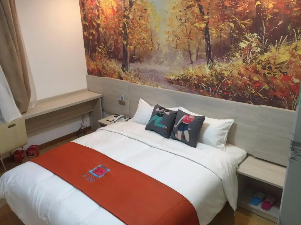 Хецзе: Pai Hotel Heze Shan County Cultural Road Heze University
