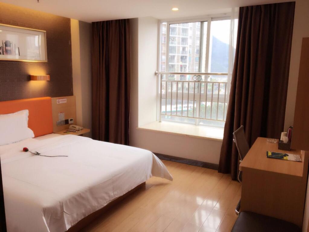 Чунцин: 7 Days Premium·Chongqing Yunyang Chengzhongcheng Commercial Street