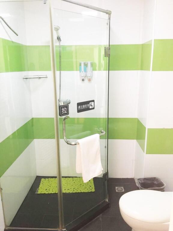 Хух-Хото: 7 Days Inn Hohhot Kaitai Market