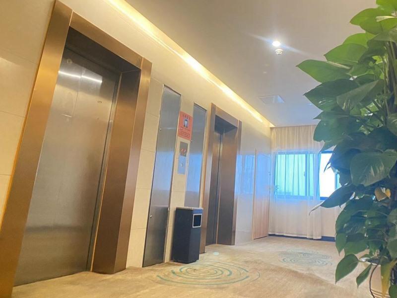Наньтун: GreenTree Inn Nantong Qidong Binhai Industrial Park Zone Nanhai Road Express Hotel