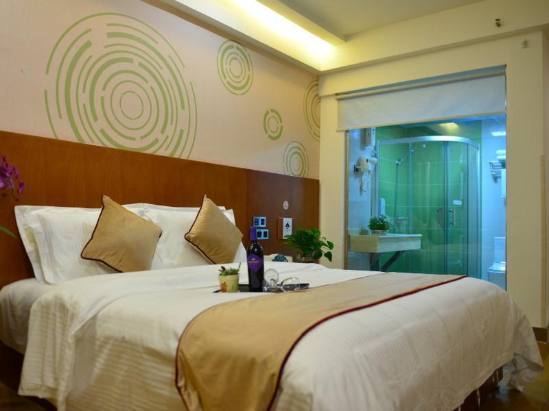 Цзыян: GreenTree Inn Ziyang Lezhi Government Tianchi Town Express Hotel