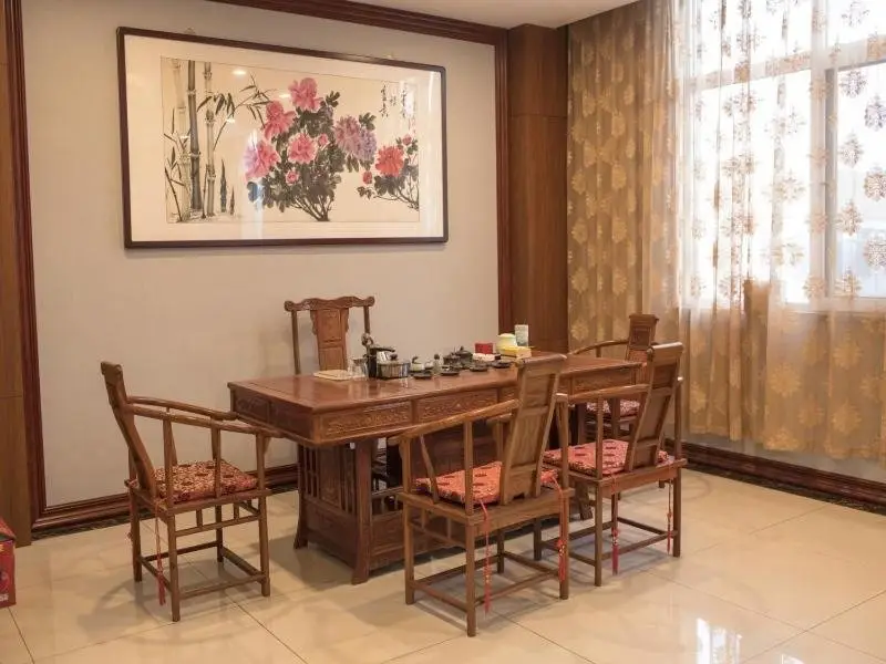Циндао: GreenTree Inn Qingdao Jiaozhou Jiaoping Road Aviation Industry Park Express Hotel