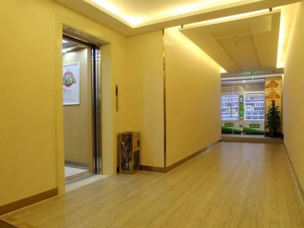 GreenTree Inn ShanghaiBaoshan District Tieshan Road Youyi Road Hotel — фото 1