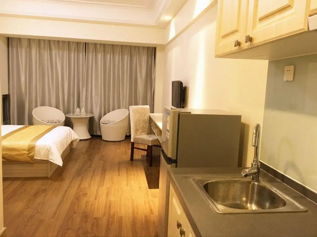 Шанхай: Shanghai Xinyuan Apartment