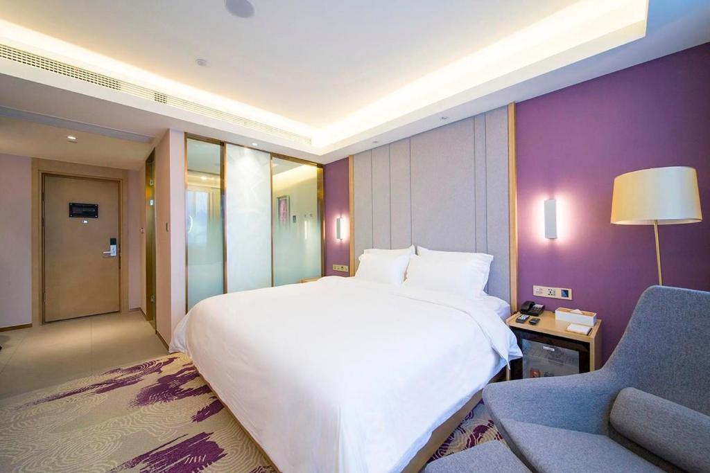 Янчжоу: Lavande Hotel (JiangWang RT Mart store, Yangzhou railway station)