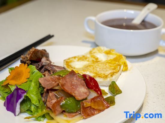 Урумчи: Lavande Hotels Urumqi Diwopu International Airport