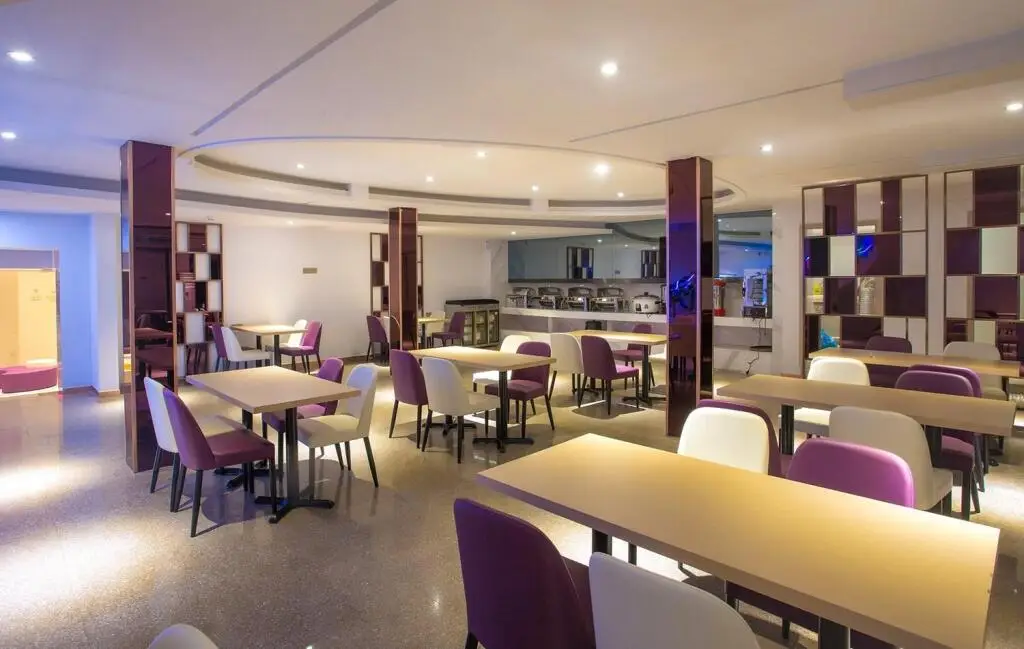 Харбин: Lavande Hotels Harbin IceSnow World University of Commerce