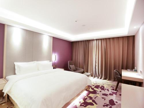 Цзиндэчжэнь: Lavande Hotels Jingdezhen Taoxichuan Creative Square