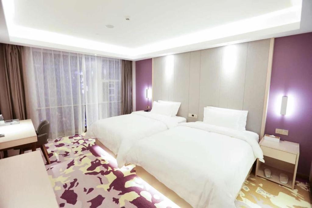 Цзиндэчжэнь: Lavande Hotels Jingdezhen Taoxichuan Creative Square