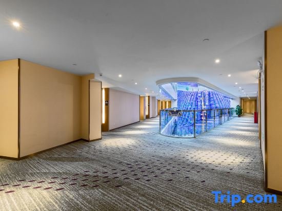 Гуанчжоу: Lavande Hotels·Guangzhou Fangcun Jiaokou Metro Station