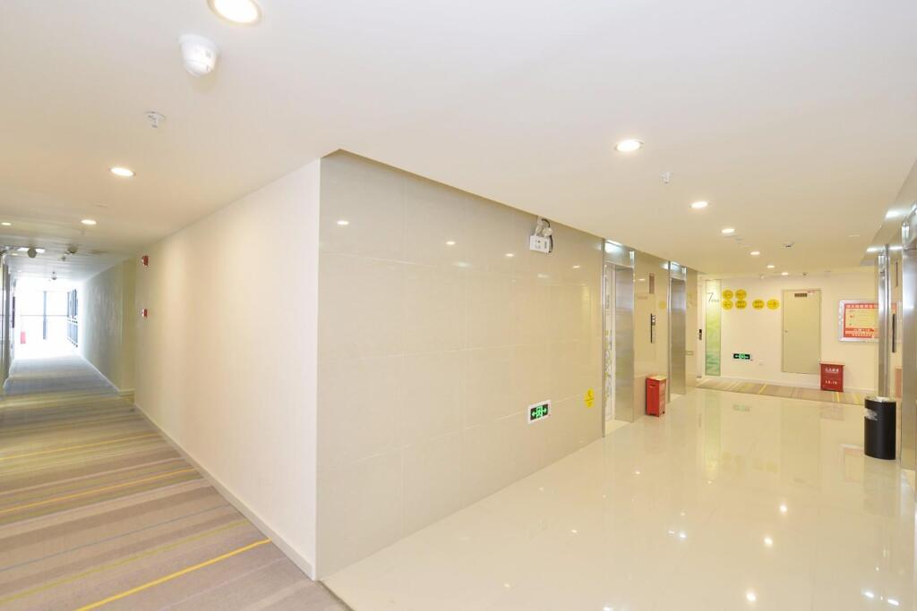Гуйян: 7 Days Inn·Guiyang Central City Exhibition Building