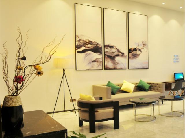 Цзиньцзэ: Jinjiang Inn Select Suzhou Shengze Dongfang Fangzhicheng