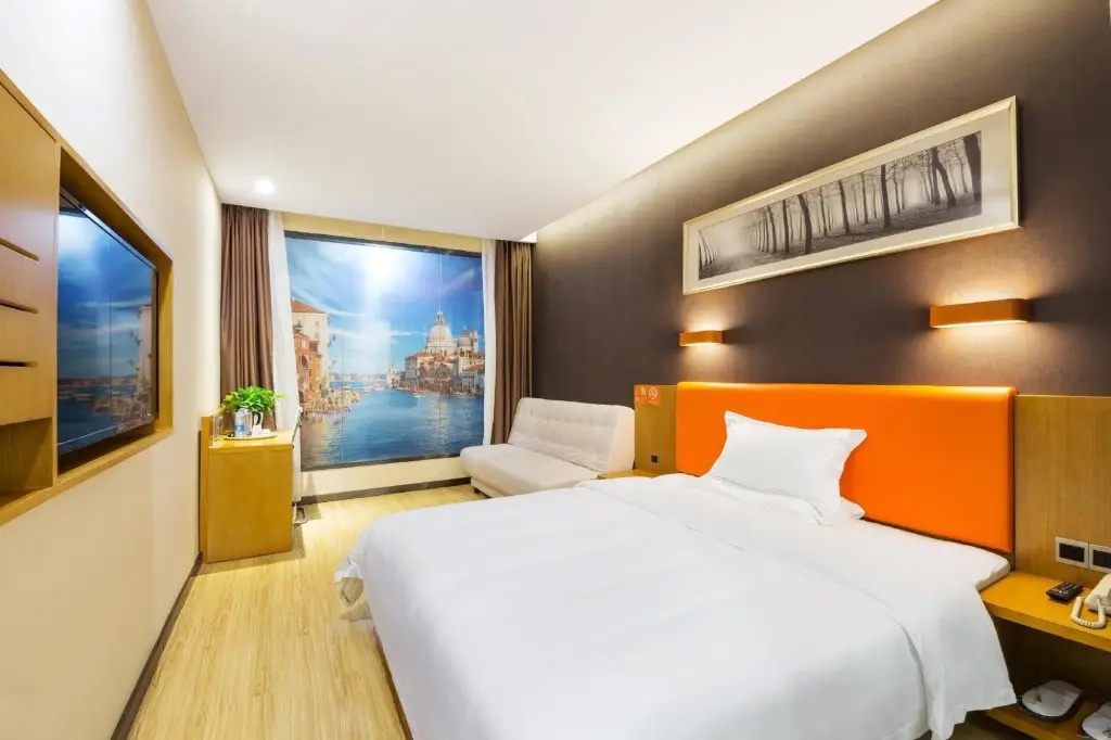 Ханчжоу: 7 Days Premium·Hangzhou Jiubao Bus Station Wumei