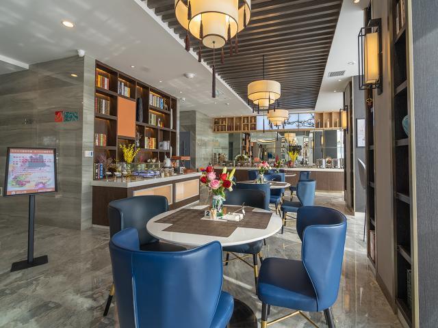 Хецзе: Jinjiang Select He Ze Juan Cheng Jian She Road Hotel