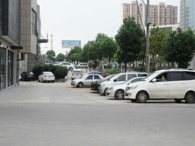 Ухань: Jinjiang Inn Select Wuhan Tianhe International Airport