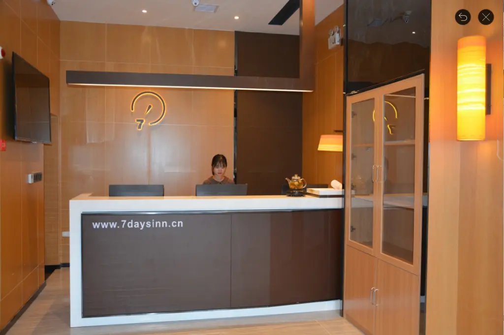 Ляньцзян: IU Hotels·Duyun Huishui Guizhou University of Finance and Economics