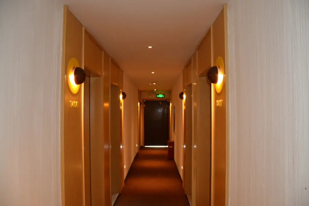Ляньцзян: IU Hotels·Duyun Huishui Guizhou University of Finance and Economics