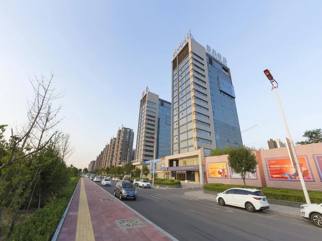 Линьфэнь: Lavande Hotels·Linfen Binhe East Road Yujing Shuicheng
