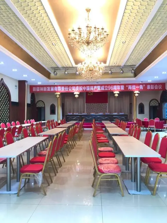 Урумчи: 7 Days Inn·Urumqi Midong Zhong Road Shenhua Mining Bureau