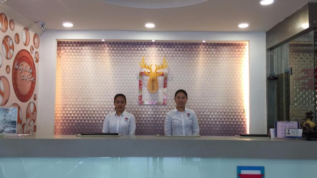 Кайфын: PAI Hotels·Kaifeng Gulou Square Center