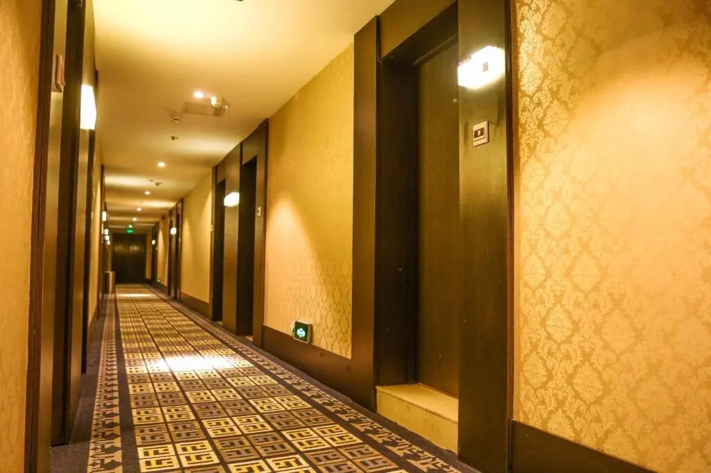 Синьян: PAI Hotels·Xinyang Gongqu Road
