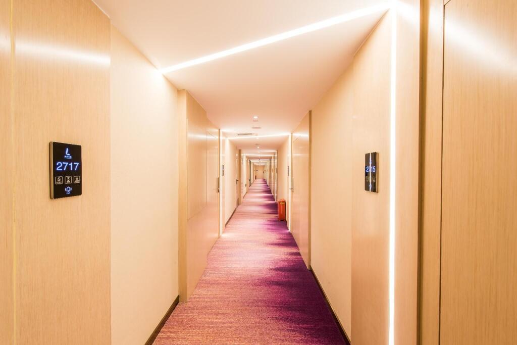 Ухань: Lavande Hotels·Wuhan Zhuyeshan Metro Station
