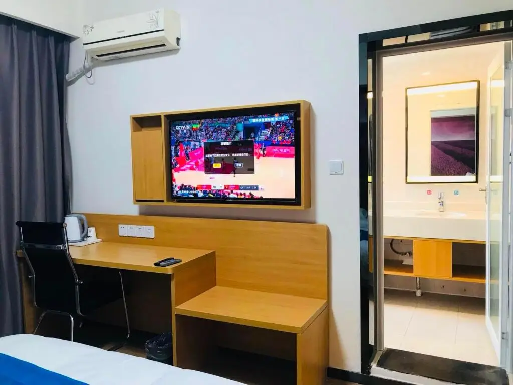 Чэнду: Pai Hotel Chengdu Xindu Baoguang Temple Zhonglou Metro Station